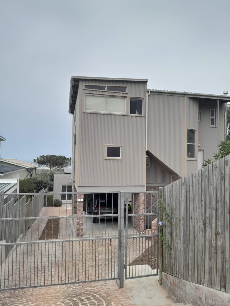Triple story home timber build with rood sheet cladding
